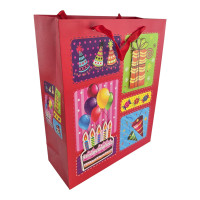 Red cardboard gift bag with "Happy Birthday" applique (30x38x12 cm)