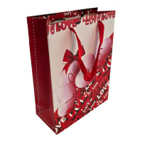 Cardboard gift bag "Love" (18x23x8 cm)
