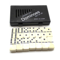 Домино в черном кейсе (17,5х10,5х2,5 см)