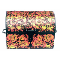 Скриня з масиву дерева 