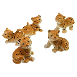 Porcelain tigers (eg 4 pieces) (6x6x4 cm)