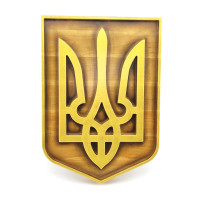 Panel "Coat of arms of Ukraine" (29*20.5*2.4 cm), made of natural wood, carved, covered with patina, varnish, gold enamel