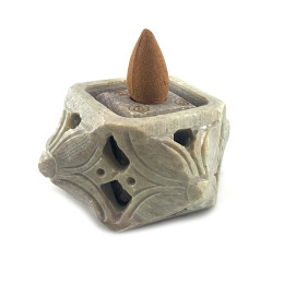 Candlestick-stand for incense made of soapstone, figured (7.8x7.8x4.0 cm)