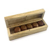 Игральные кости в деревянном футляре (12.7х4х4 см)