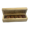 Игральные кости в деревянном футляре (12.7х4х4 см)
