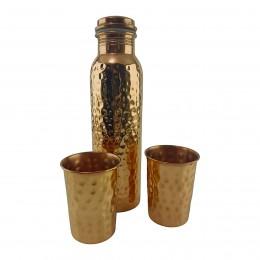 Bottle with two copper glasses (30x 21x 9 cm)