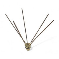 Bronze incense stand (3.4 x 3.5 x 6 cm)