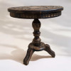 Carved table made of mango wood (46.5 x 44.5 x 6.5 cm)