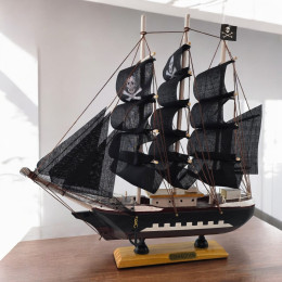 Model of the Black Pearl sailboat (30.5 x 32 x 6.2 cm)