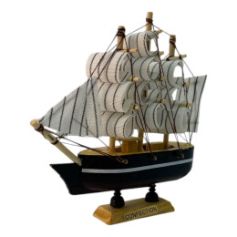 Модель вітрильника на підставці "Морська мрія" (14х12, 5х3, 3 см)