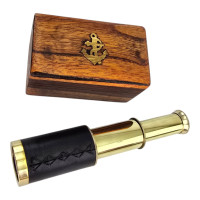 Telescope in a wooden case (15.5 cm tube, 10x5.5x5 cm case)