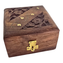 Шкатулка из палисандра резная  (5,7х10,2х10,3 см)