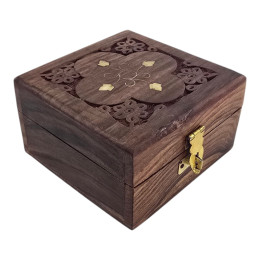 Шкатулка из палисандра резная  (5,7х10,2х10,3 см)