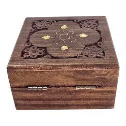 Шкатулка из палисандра резная  (5,7х10,2х10,3 см)