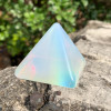 Пирамида из лунного камня  (4х4 см)