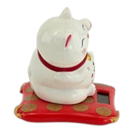 Кошка Манэки-нэко машущая лапами на солнечной батарее (7,5х6,7х7,1 см)