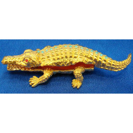 шкатулка золотая,крокодил